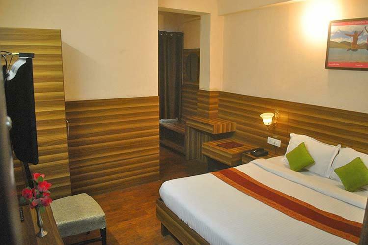 Vijay Palace Hostel Νταραμσάλα Εξωτερικό φωτογραφία