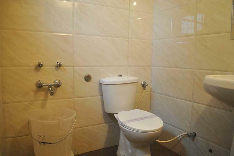 Vijay Palace Hostel Νταραμσάλα Εξωτερικό φωτογραφία