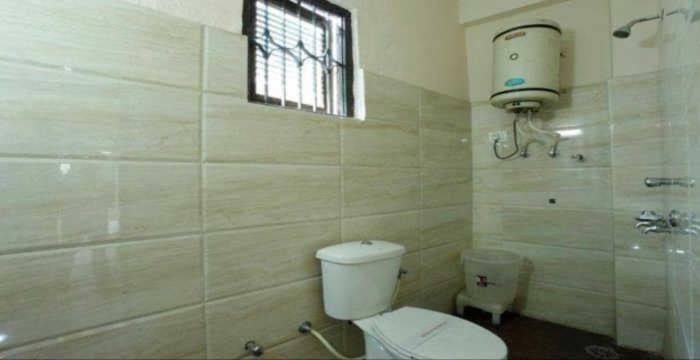 Vijay Palace Hostel Νταραμσάλα Εξωτερικό φωτογραφία